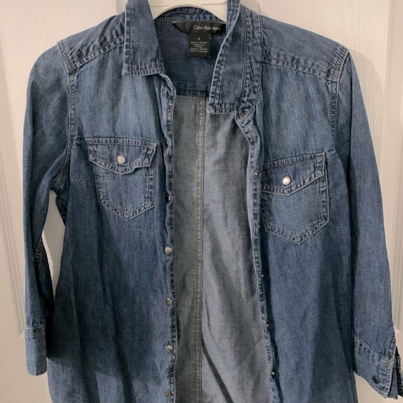 Calvin Klein denim blouse - Picture 1 of 3